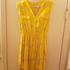 Yellow sundress